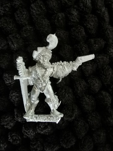 Warhammer imperium hauptmann - warhammer,