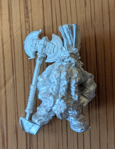 Warhammer fantasy dwarf slayer - dwarf,