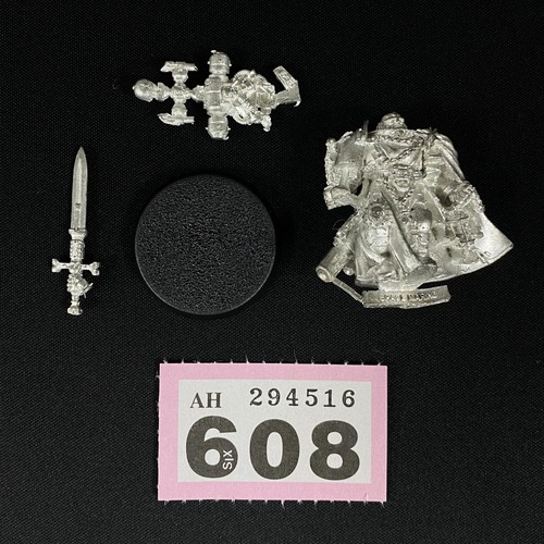 Black templars marshall - black,